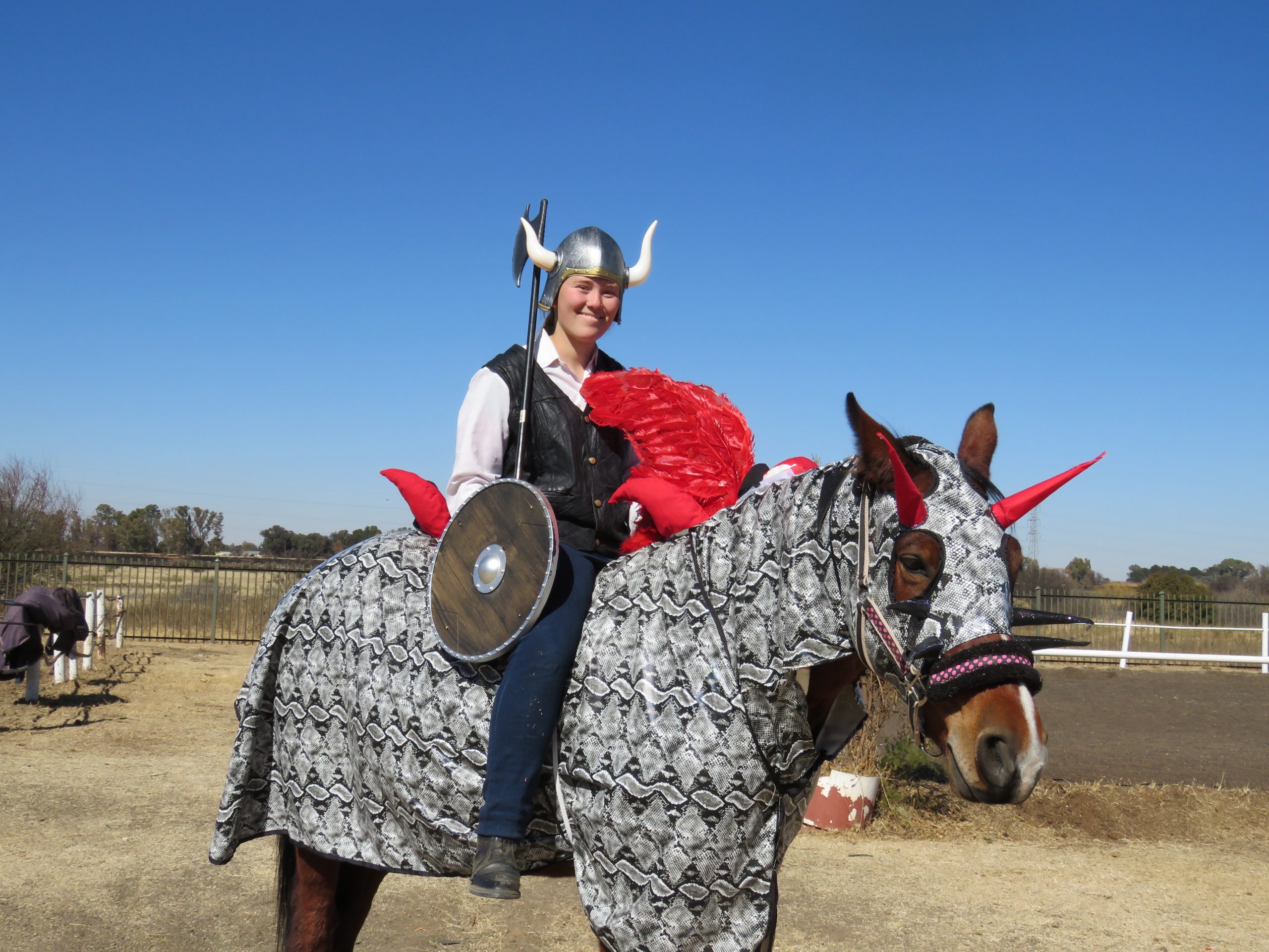 🐉🛡️ Elrene the Viking on her dragon Max!
